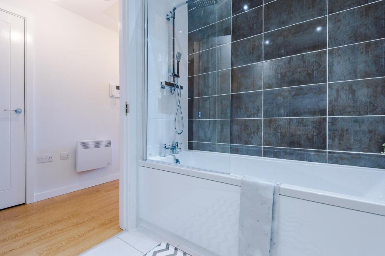 ✰Onpoint - Modern 2 Bed Apartment Close To Centre✰ Λιντς Εξωτερικό φωτογραφία